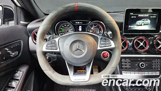 Mercedes-Benz GLA-Class 2018 — ფოტო 9/20