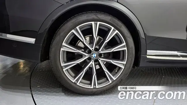 BMW X7 2019 — Şəkil 11/20