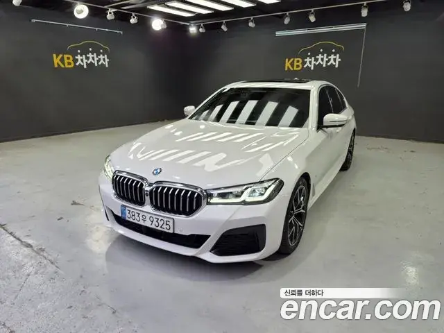 BMW 5 Series 2022 — Şəkil 18/20