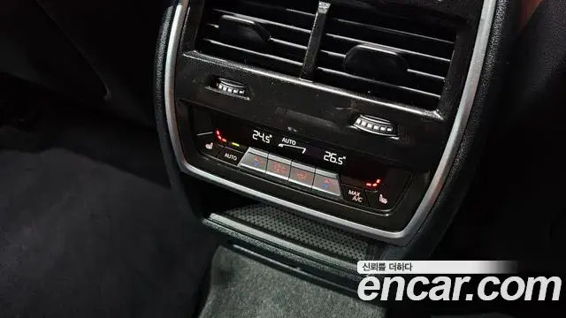 BMW X6 2022 — ფოტო 3/20