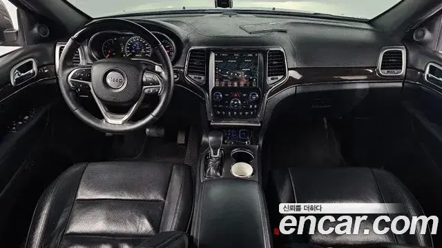 Jeep Grand Cherokee 2018 — Şəkil 2/20