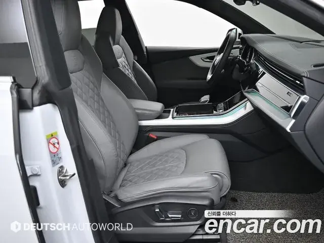 Audi Q8 2021 — Şəkil 6/20