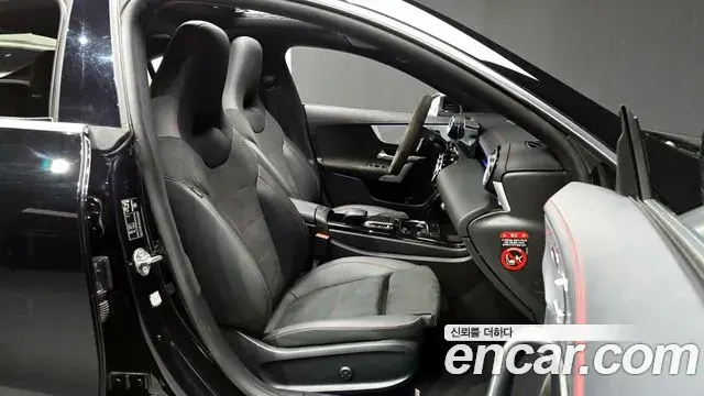 Mercedes-Benz CLA-Class 2021 — Şəkil 9/20