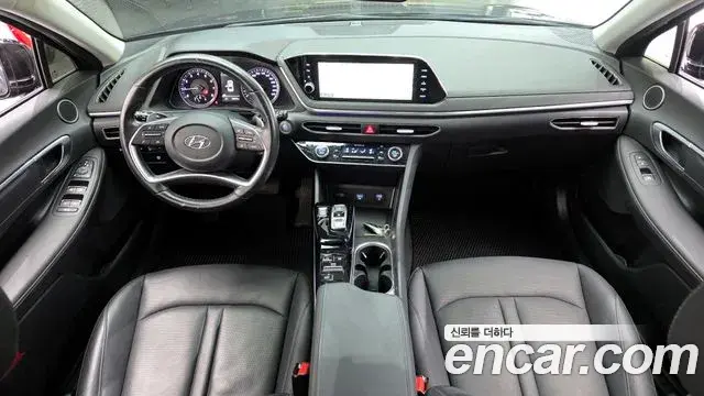 Hyundai Sonata 2021 — Фото 7/20