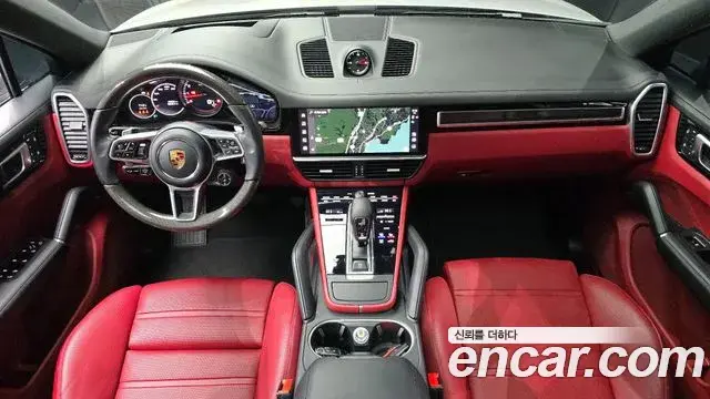 Porsche Cayenne 2022 — Фото 10/20