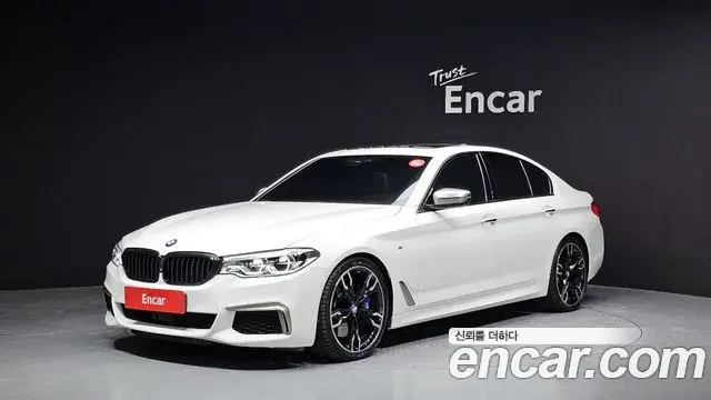 BMW 5 Series 2018 — ფოტო 3/20