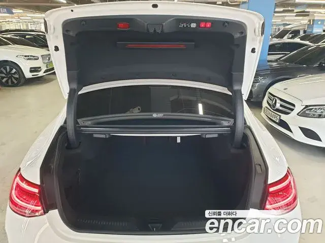 Mercedes-Benz CLS-Class 2023 — Photo 15/20
