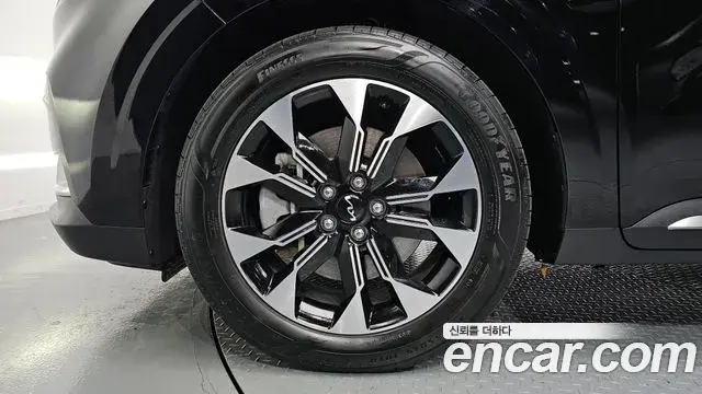 Kia Carnival 2023 — Şəkil 4/20