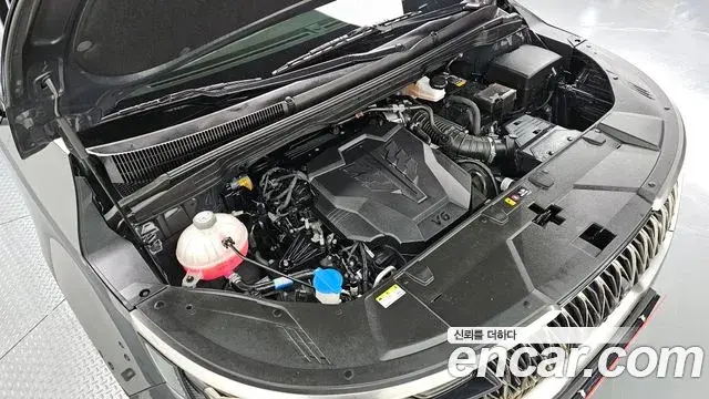 Kia Carnival 2023 — Şəkil 13/20