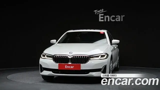 BMW 5 Series 2021 — ფოტო 3/20