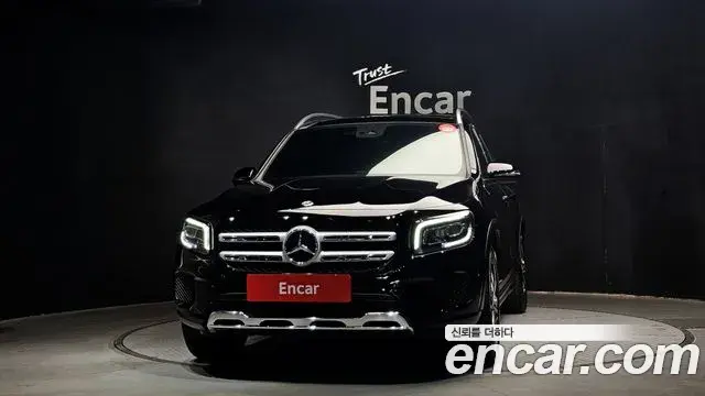 Mercedes-Benz GLB-Class 2020 — Фото 3/20