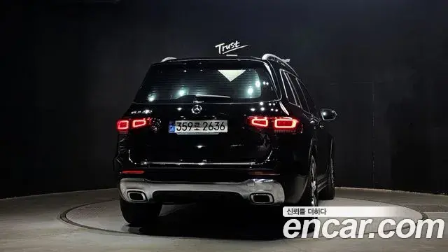 Mercedes-Benz GLB-Class 2020 — Фото 4/20
