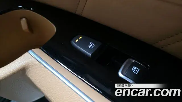 Kia Sorento 2021 — Photo 19/20