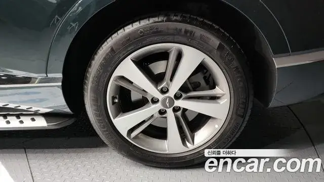 Genesis GV80 2022 — ფოტო 16/20