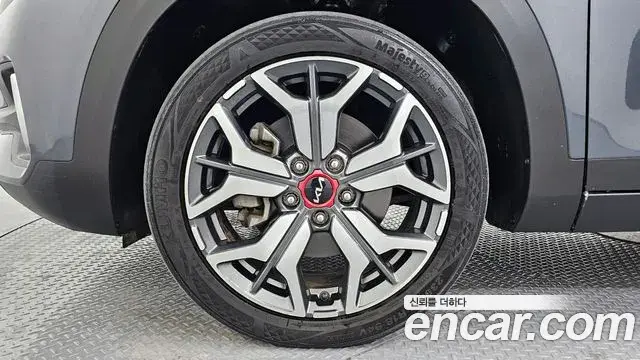 Kia Seltos 2022 — Şəkil 4/20