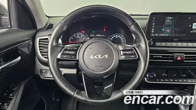 Kia Seltos 2022 — Şəkil 15/20