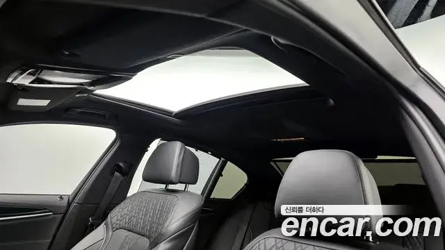 BMW 5 Series 2022 — Photo 10/20