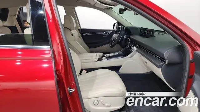 Genesis GV80 2022 — ფოტო 14/20