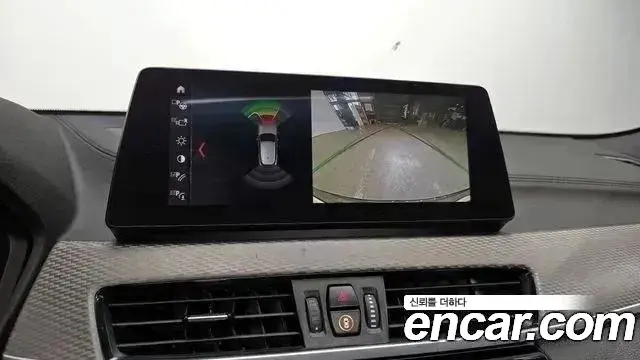BMW X2 2022 — Şəkil 18/20
