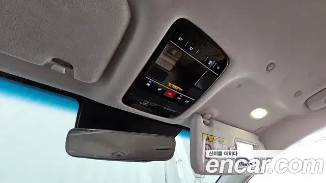 Hyundai Grandeur Hybrid 2024 — Photo 15/20