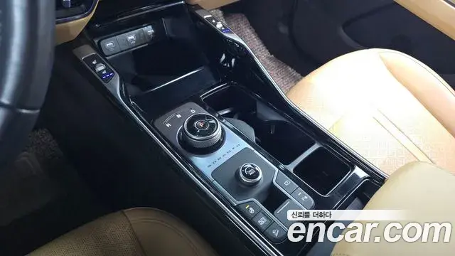 Kia Sorento 2021 — Фото 9/20