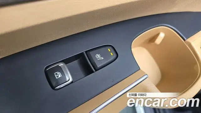 Kia Sorento 2021 — Фото 19/20