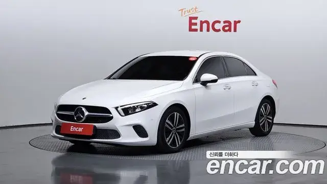 Mercedes-Benz A-Class 2021 — ფოტო 19/20