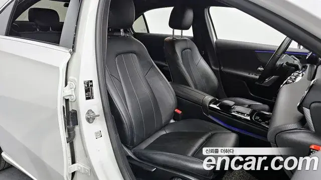 Mercedes-Benz A-Class 2021 — ფოტო 16/20