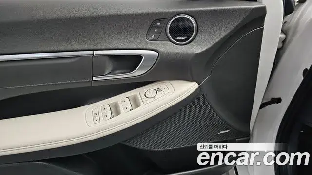 Hyundai Sonata Hybrid 2019 — Photo 20/20