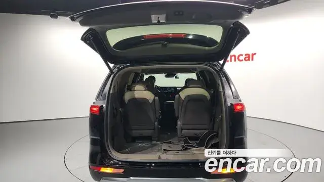 Kia Carnival 2020 — Şəkil 17/20