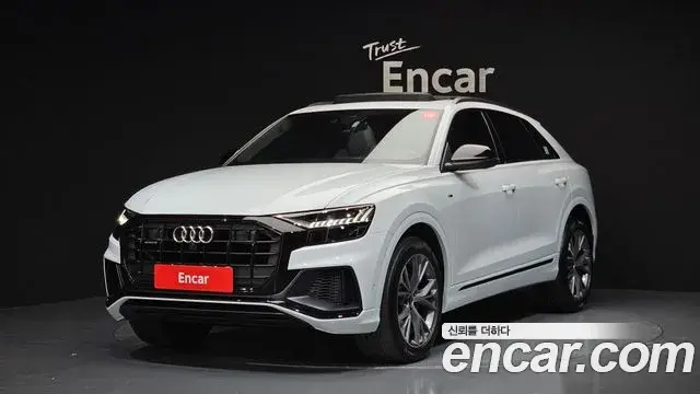 Audi Q8 2022 — ფოტო 18/20