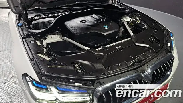 BMW 5 Series 2023 — Photo 3/20
