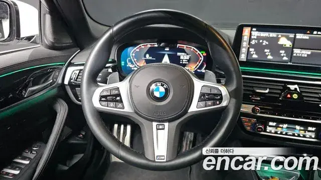 BMW 5 Series 2023 — Photo 4/20
