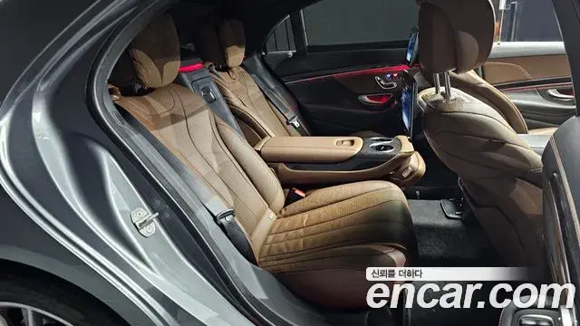 Mercedes-Benz S-Class 2020 — Фото 12/20