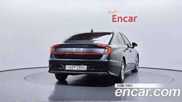Hyundai Sonata 2020 — Фото 4/20