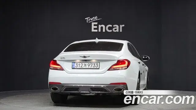 Genesis G70 2019 — Şəkil 17/20