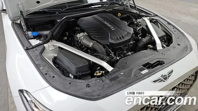 Genesis G70 2019 — Şəkil 9/20