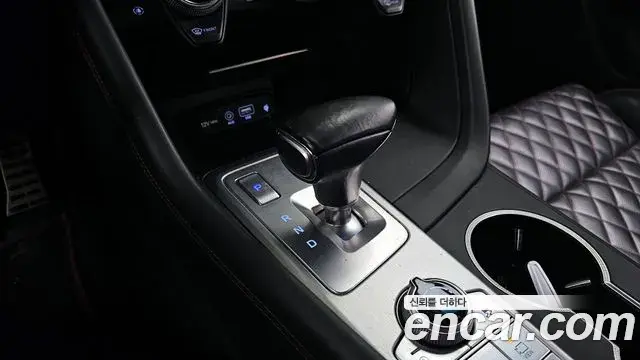 Genesis G70 2019 — Şəkil 18/20