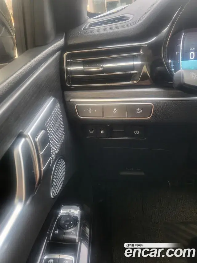 Kia Mohave The Master 2022 — Photo 2/19