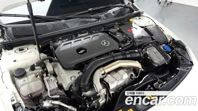 Mercedes-Benz A-Class 2024 — Photo 14/21