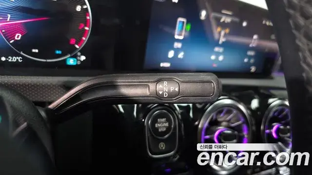 Mercedes-Benz A-Class 2024 — Photo 10/21