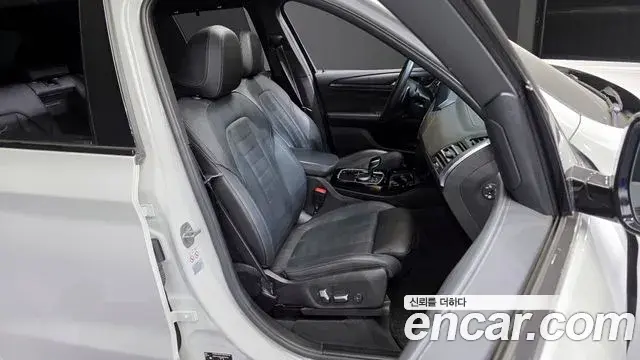 BMW X3 2023 — Photo 14/20