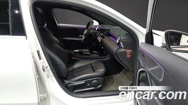 Mercedes-Benz A-Class 2021 — Şəkil 18/20