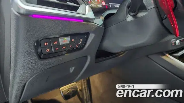BMW 3 Series 2019 — Şəkil 15/20