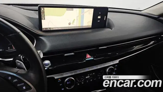 Genesis G80 2021 — ფოტო 15/20