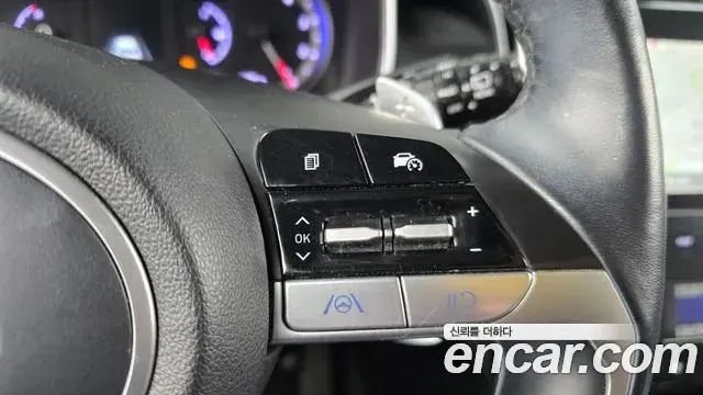 Hyundai Tucson Hybrid 2021 — ფოტო 14/20