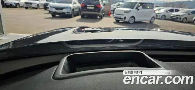 Kia Stinger 2018 — Şəkil 14/20