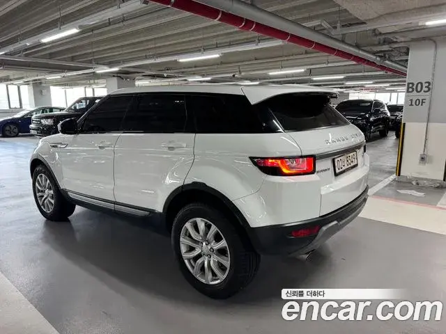 Land Rover Range Rover Evoque 2018 — Фото 3/20