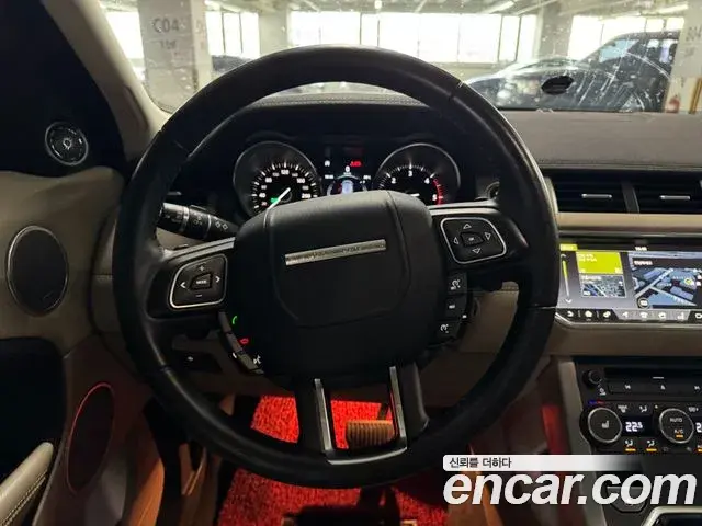Land Rover Range Rover Evoque 2018 — Фото 5/20
