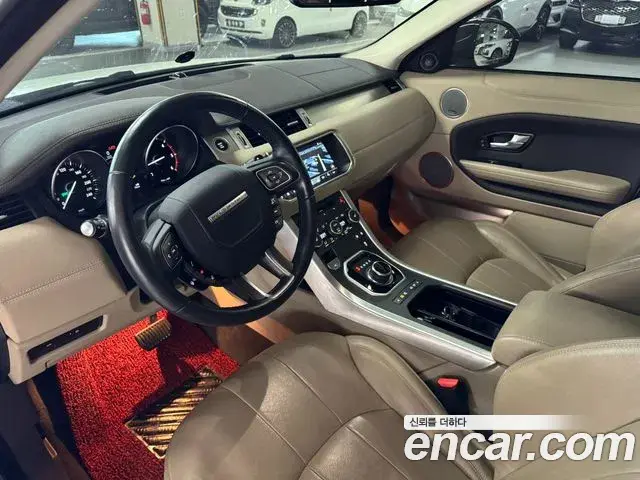 Land Rover Range Rover Evoque 2018 — Фото 9/20